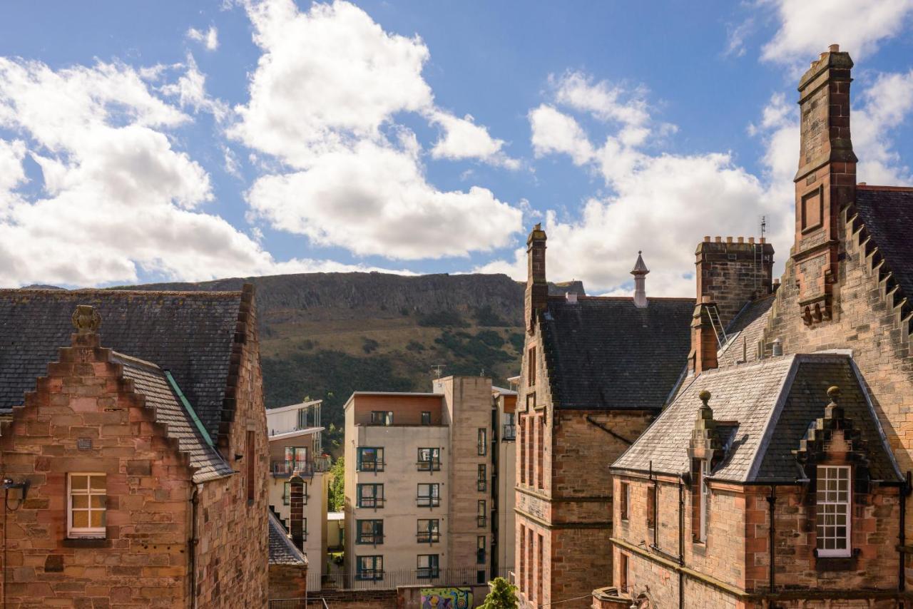 The Canongate Apartment Edinburg Exteriör bild